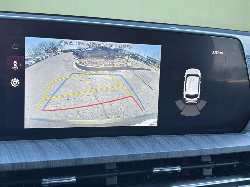 Used 2024 Kia Telluride EX w/ EX Captain's Chair Package image 32