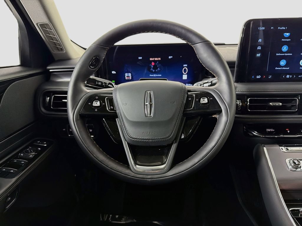 Used 2026 Lincoln Aviator 2WD image 22
