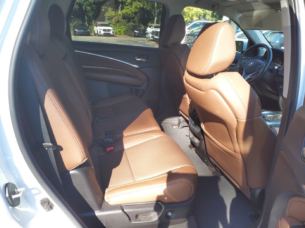 Used 2020 Acura MDX w/ Technology Package AWD/4WD image 12