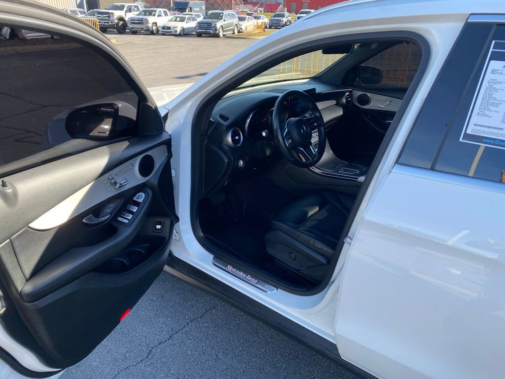Used 2021 Mercedes-Benz GLC 300 image 10