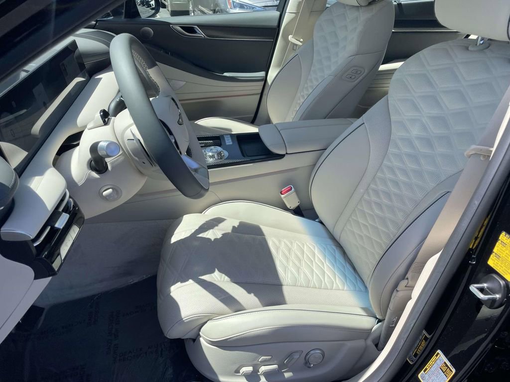 Used 2025 Genesis G80 3.5T Sport Prestige AWD/4WD image 15