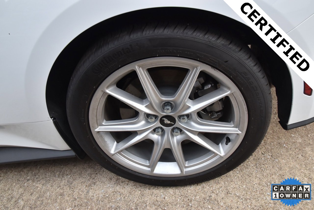 Used 2025 Ford Mustang GT Premium image 13