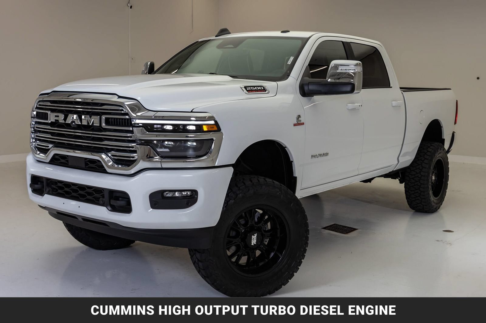 Used 2026 RAM 2500 Laramie AWD/4WD image 5