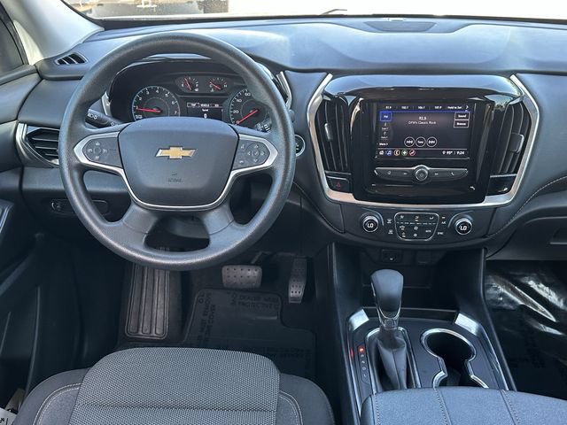 Used 2021 Chevrolet Traverse LS FWD image 11