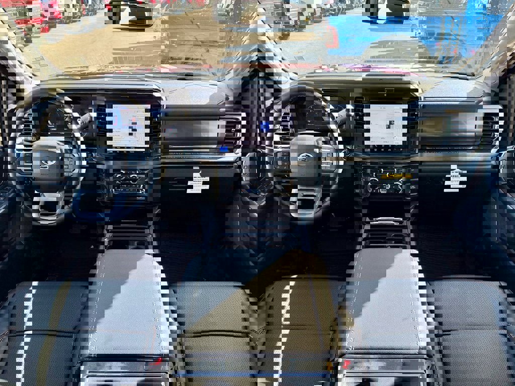New 2026 Ford F350 Lariat image 32