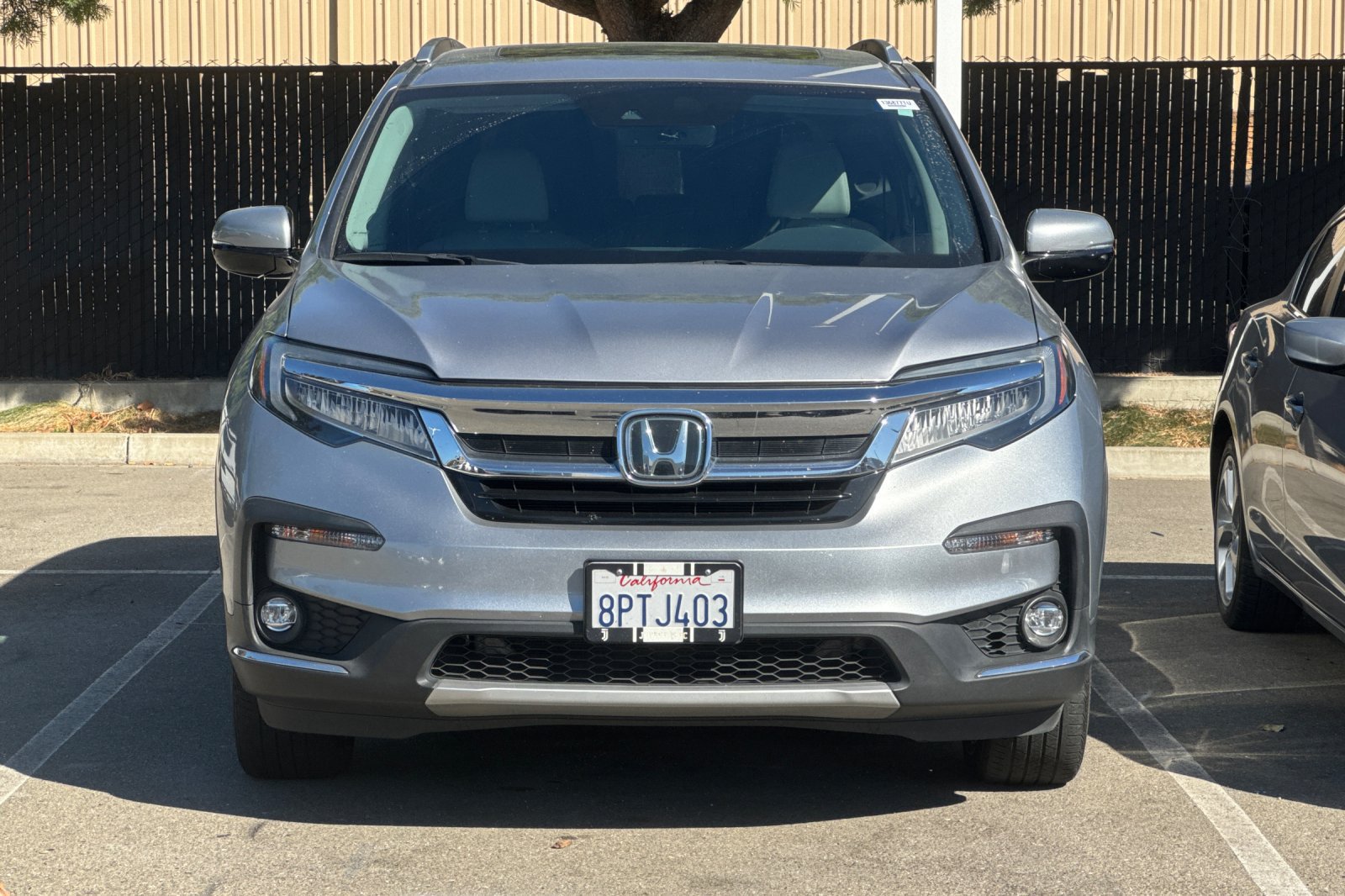 Used 2020 Honda Pilot Touring image 3