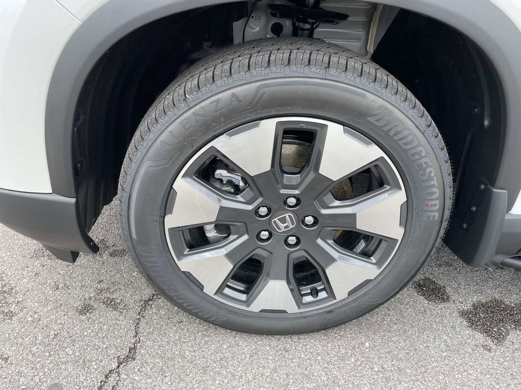 New 2026 Honda Pilot Elite image 9