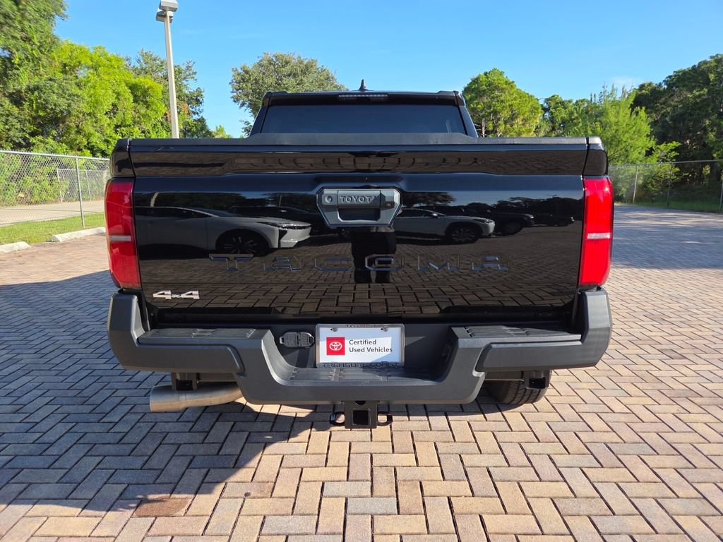 Certified 2024 Toyota Tacoma SR AWD/4WD image 10