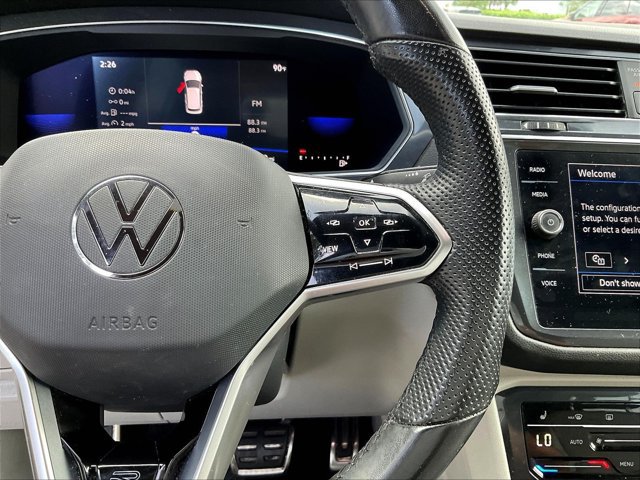 Used 2023 Volkswagen Tiguan SE R-Line FWD image 20