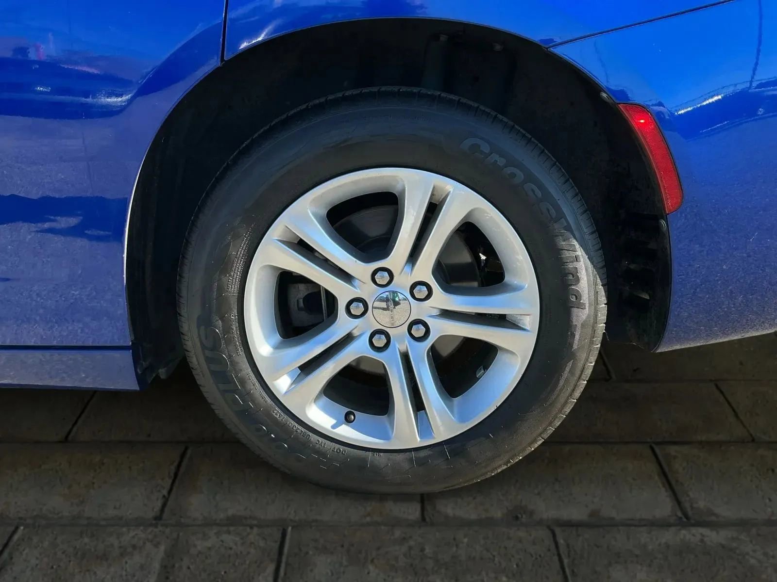 Used 2021 Dodge Charger SXT w/ Leather Interior Group image 17