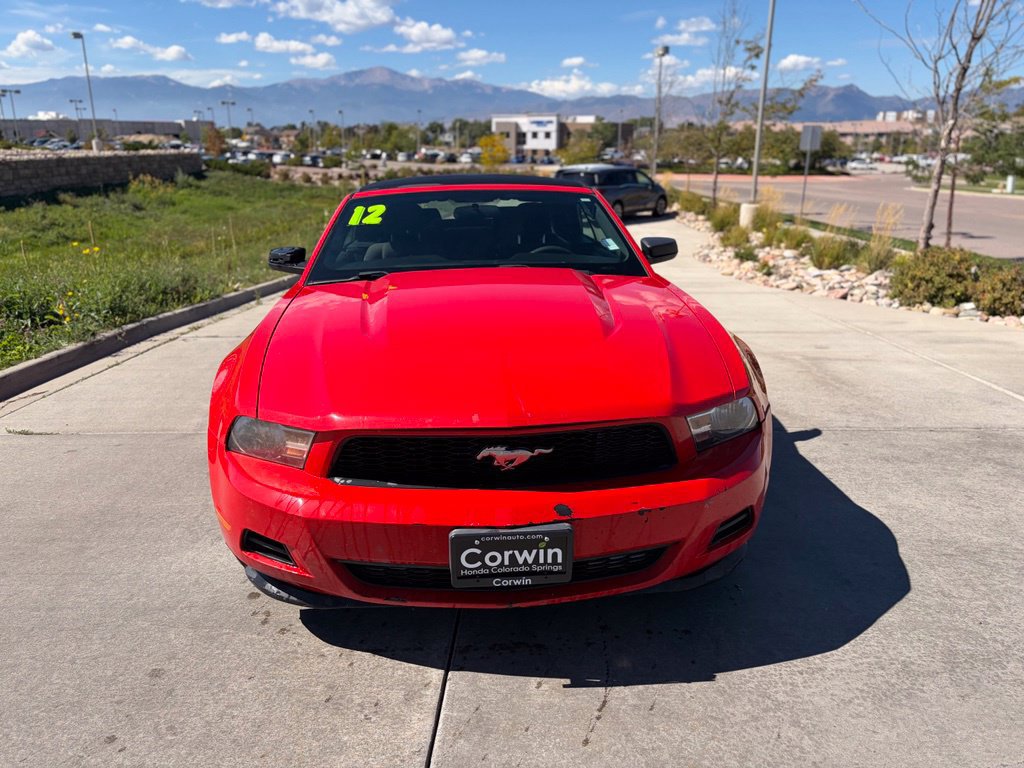 Used 2012 Ford Mustang Convertible RWD image 2
