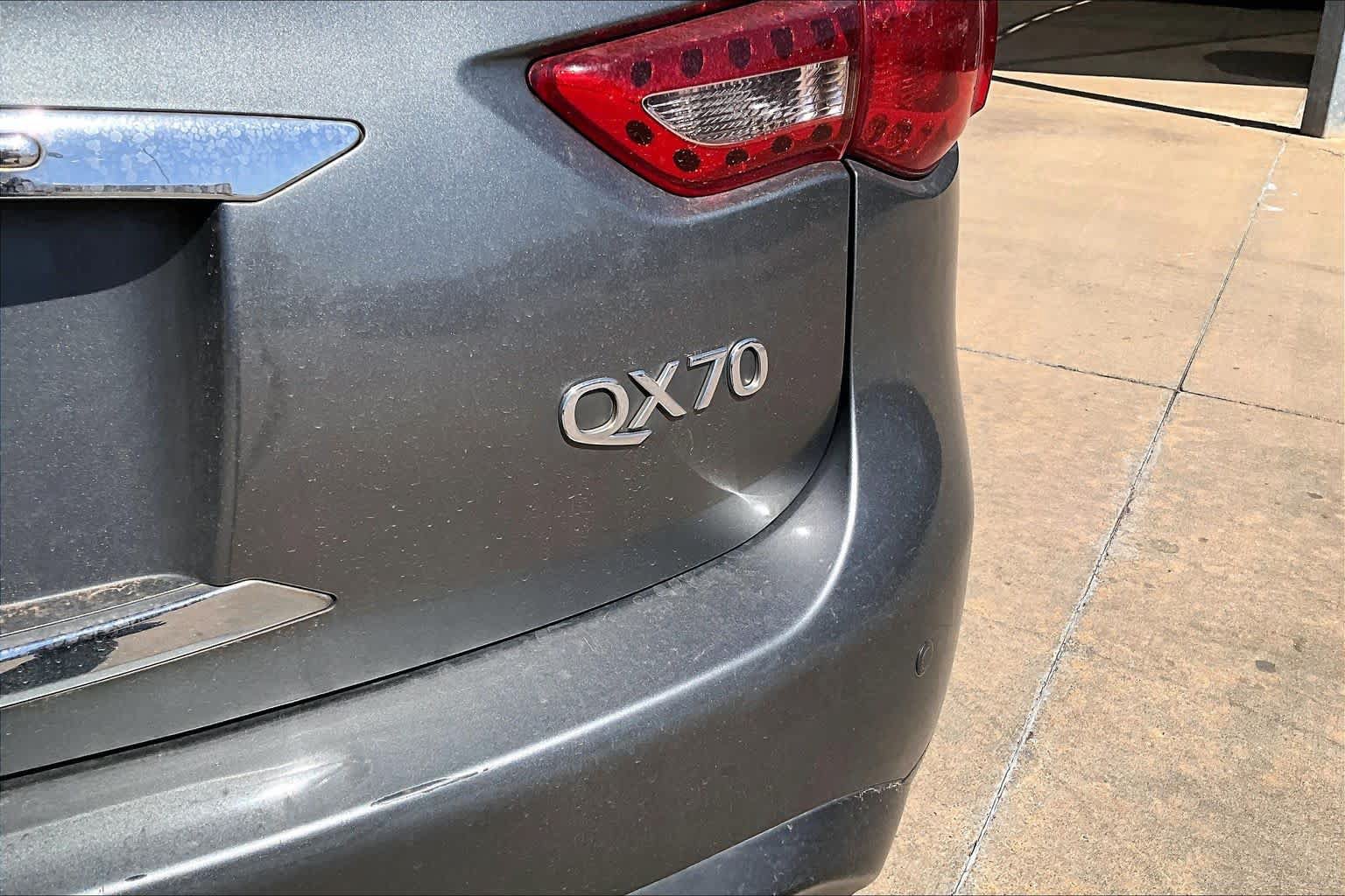 Used 2014 INFINITI QX70 AWD w/ Premium Package image 29