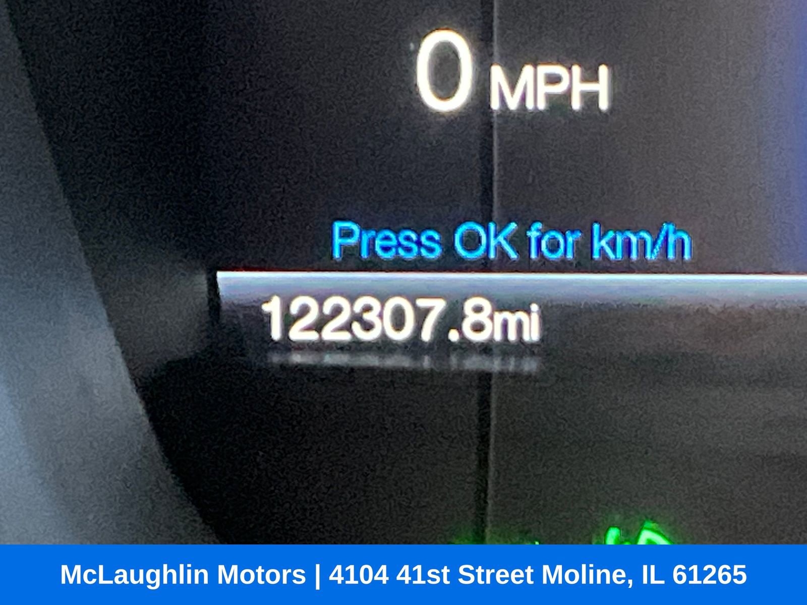 Used 2017 Ford Fusion SE w/ Fusion SE Technology Package AWD/4WD image 18