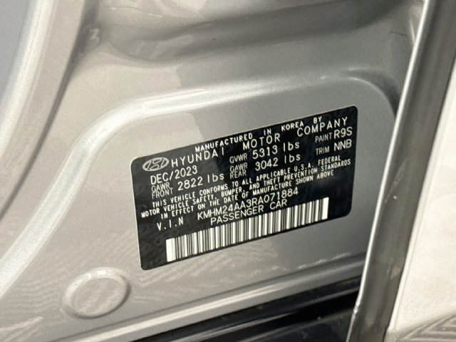 Certified 2024 Hyundai Ioniq 6 SE RWD image 32