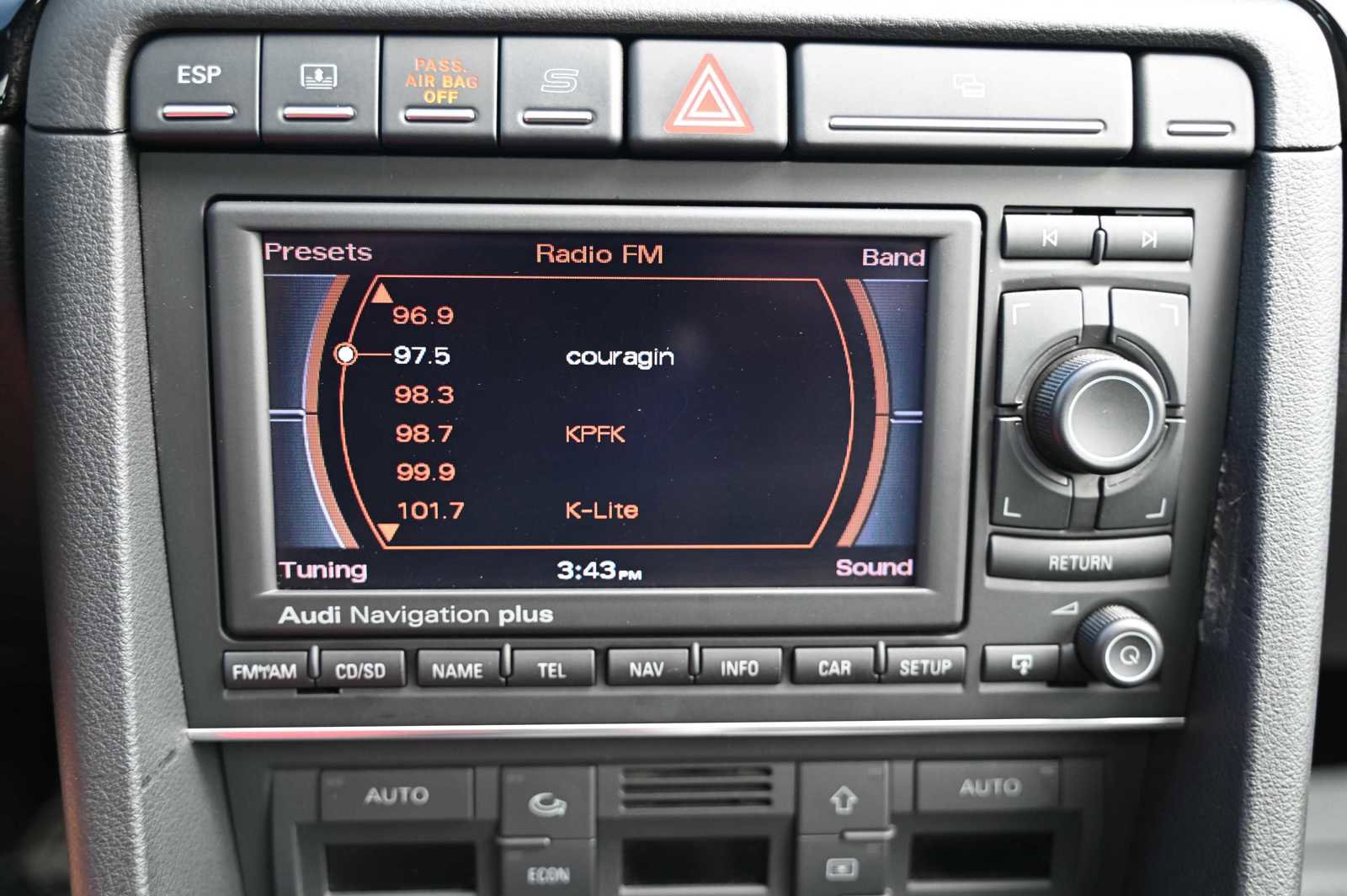 Used 2008 Audi RS 4 Sedan AWD/4WD image 15