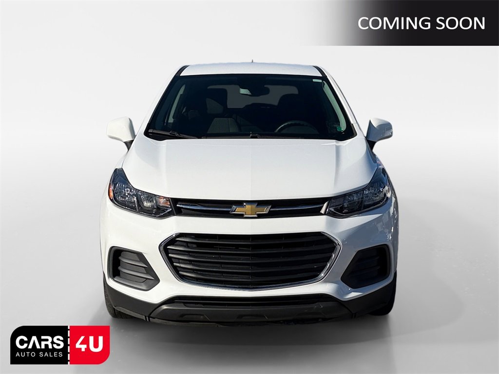 Used 2021 Chevrolet Trax LS w/ Tint and Cruise Package image 2