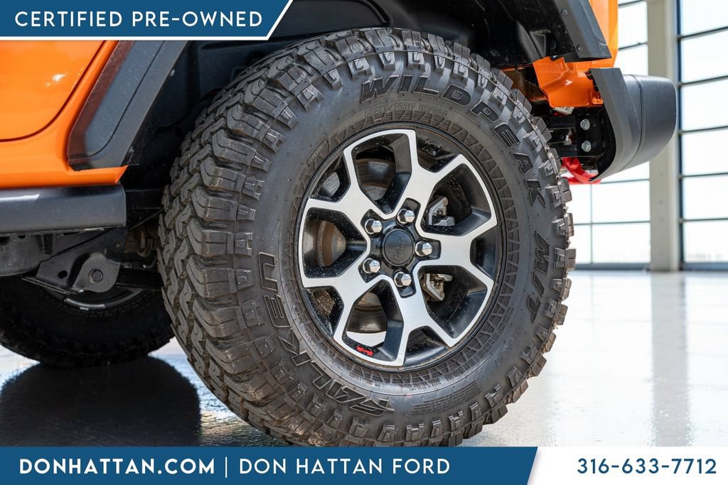 Used 2025 Jeep Wrangler Unlimited Rubicon w/ Convenience Group AWD/4WD image 38
