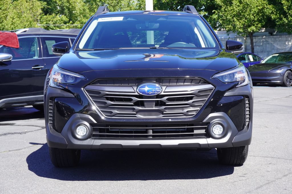Used 2025 Subaru Outback Premium w/ Popular Package #1A AWD/4WD image 15