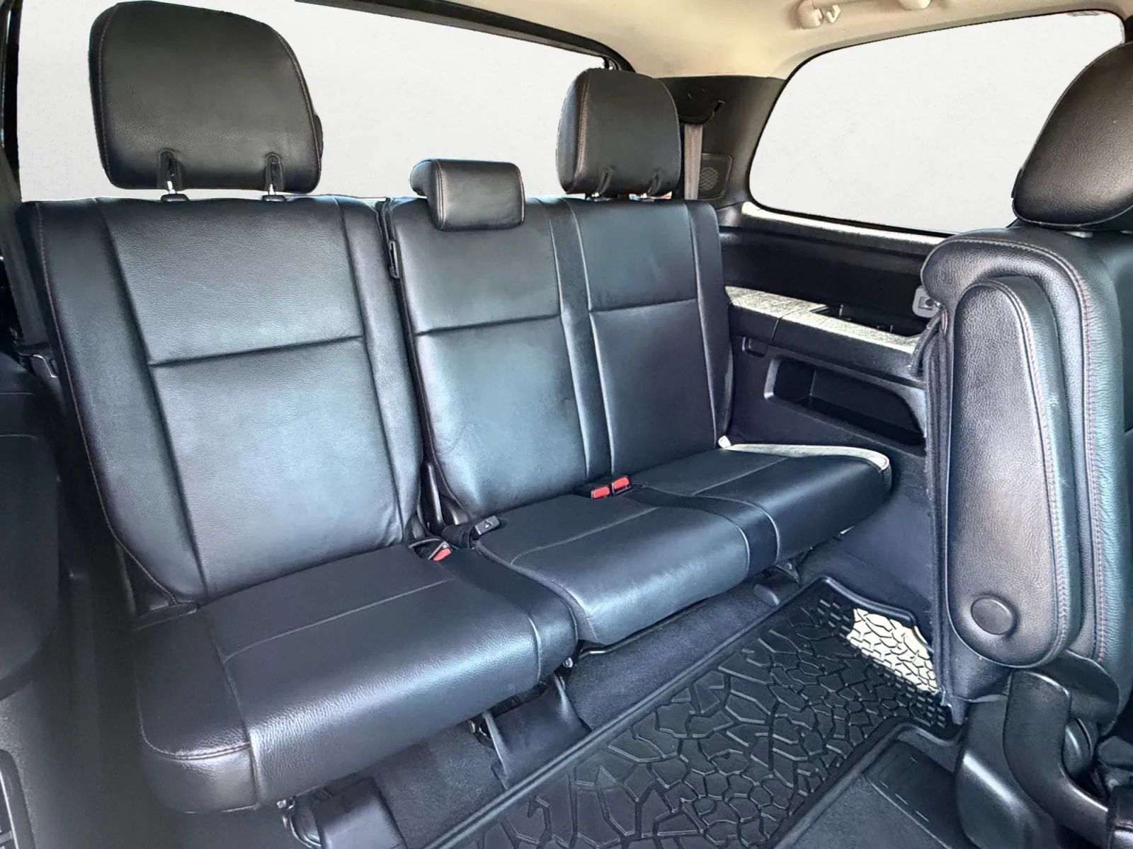 Used 2020 Toyota Sequoia TRD Pro w/ Carpet Mat Package (TMS) AWD/4WD image 28