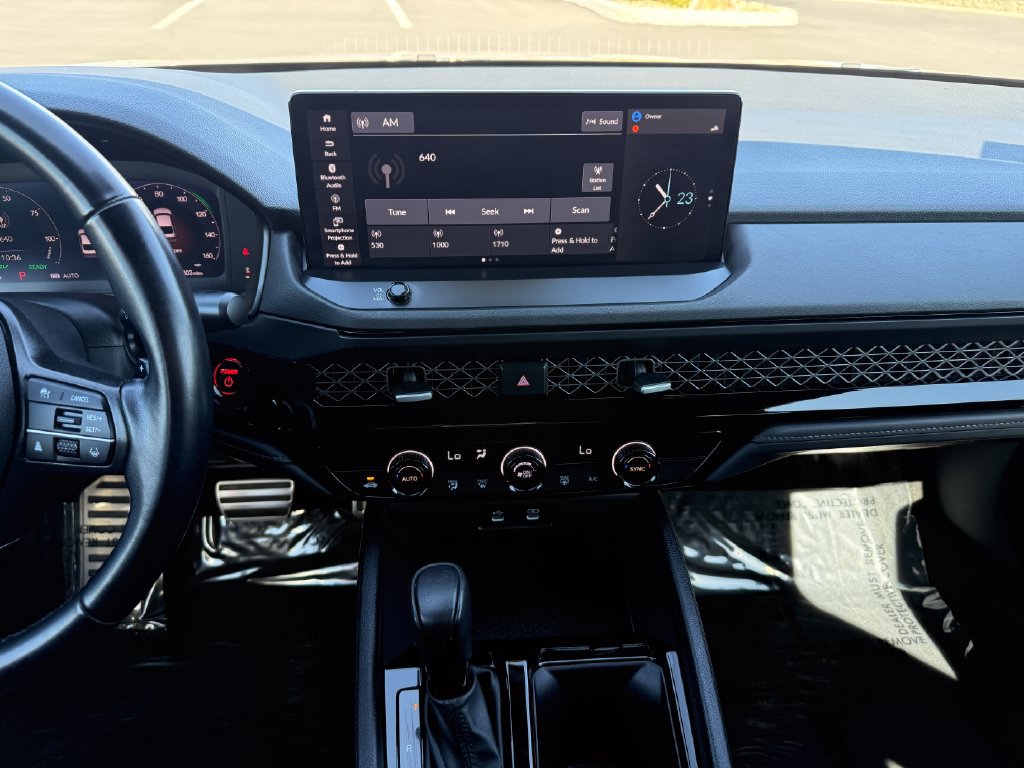 Used 2023 Honda Accord Sport image 16