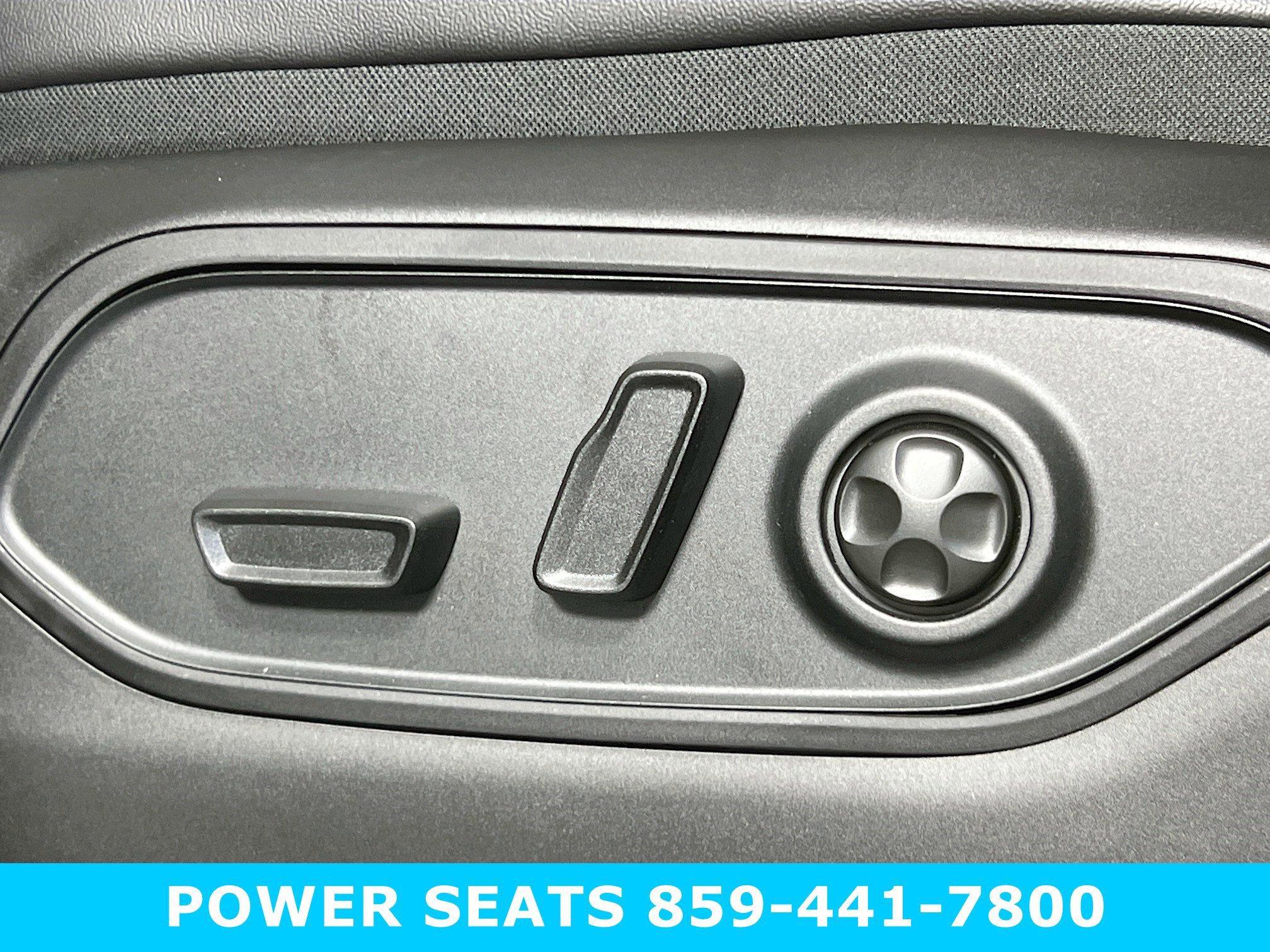 New 2025 Jeep Grand Cherokee Limited image 4