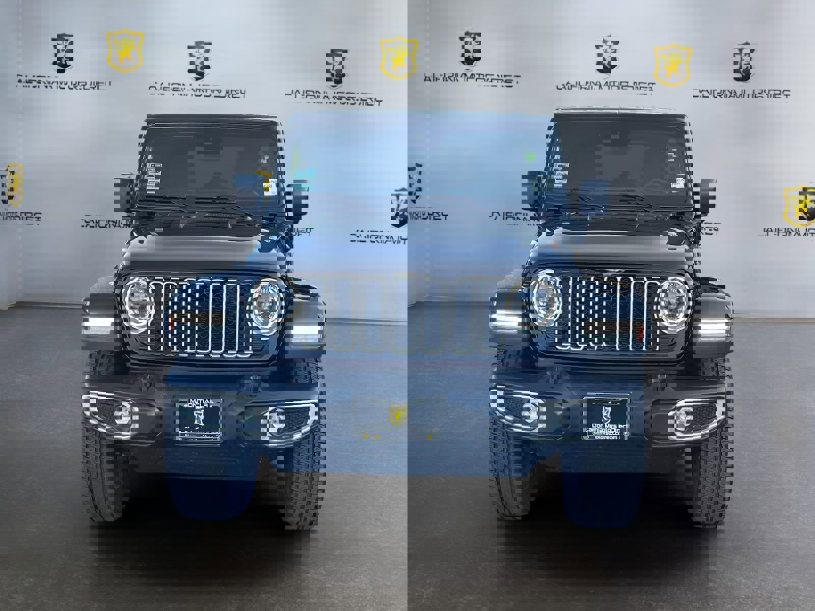 Used 2025 Jeep Wrangler Sahara image 8