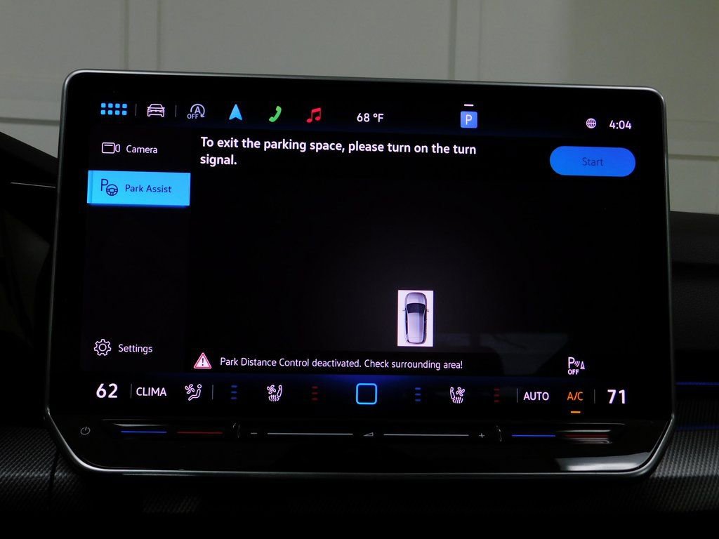 Used 2025 Volkswagen Golf 2.0T image 58