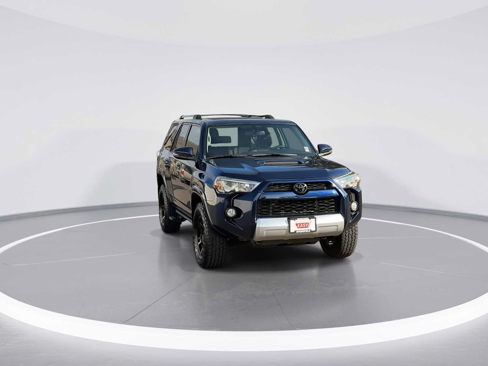 Certified 2018 Toyota 4Runner TRD Off-Road Premium AWD/4WD image 2