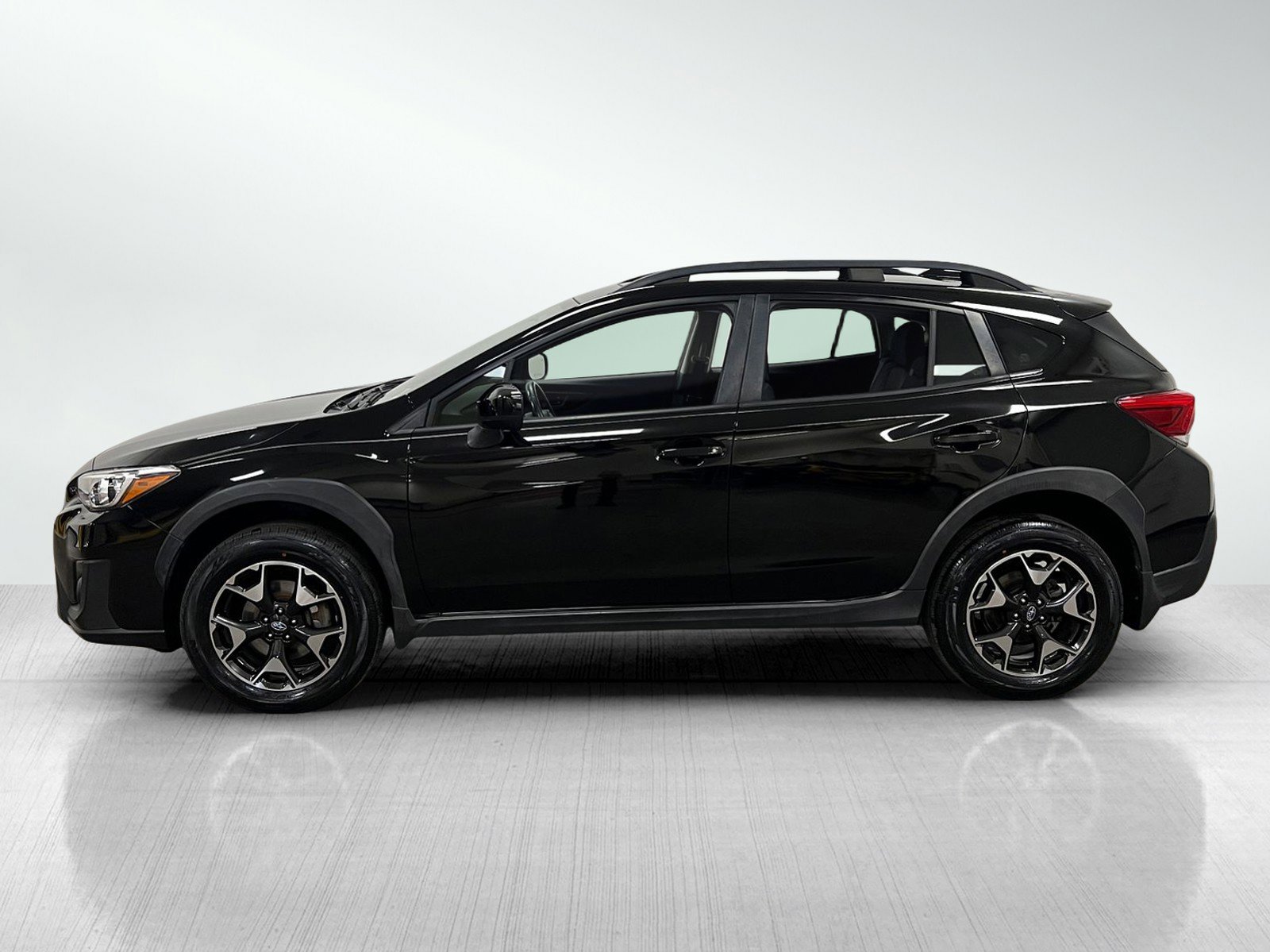 Used 2019 Subaru Crosstrek 2.0i Premium image 3