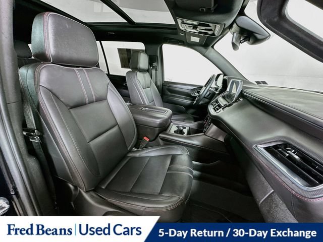 Used 2023 Chevrolet Suburban RST w/ Luxury Package AWD/4WD image 37