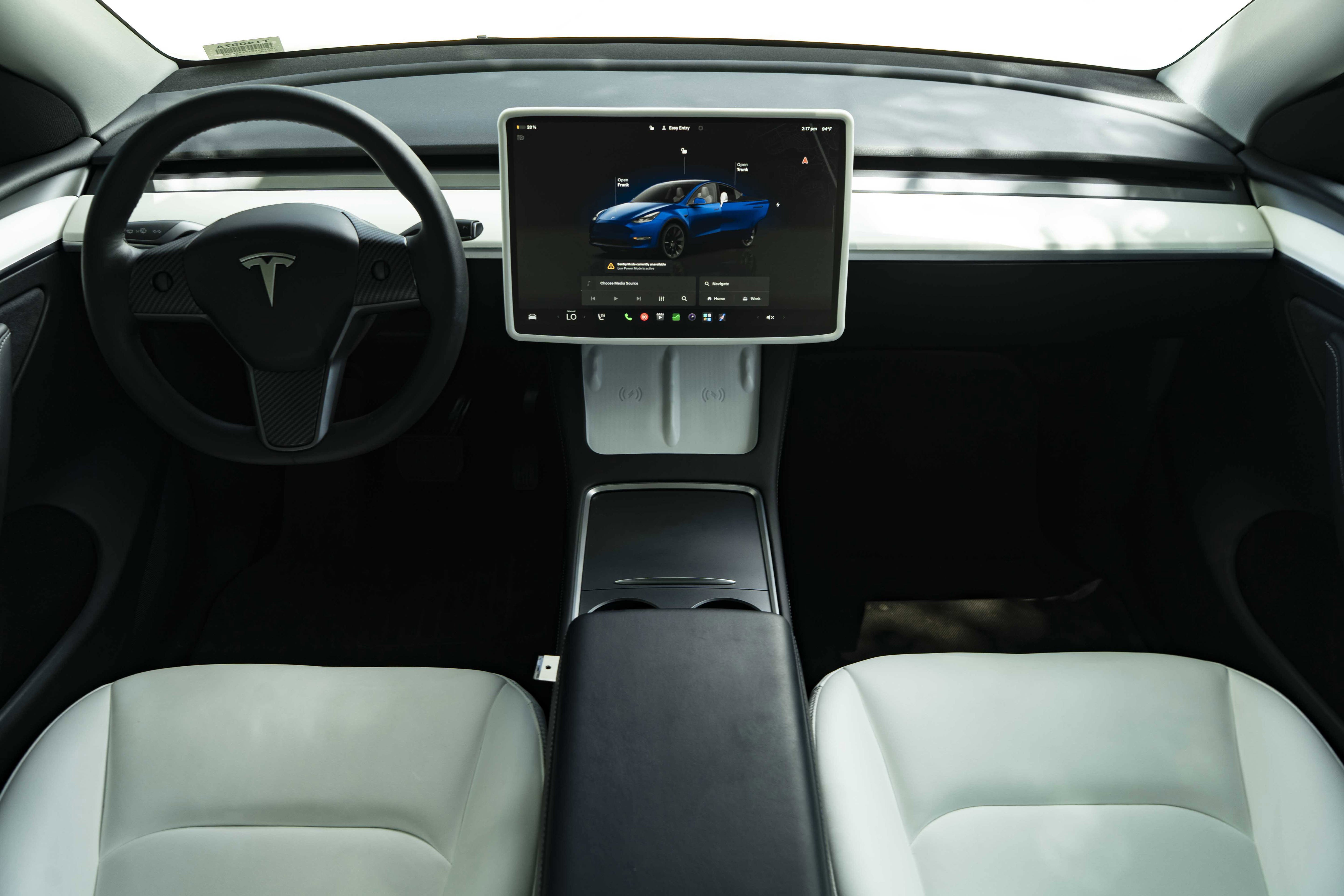 Used 2023 Tesla Model Y Long Range AWD/4WD image 24