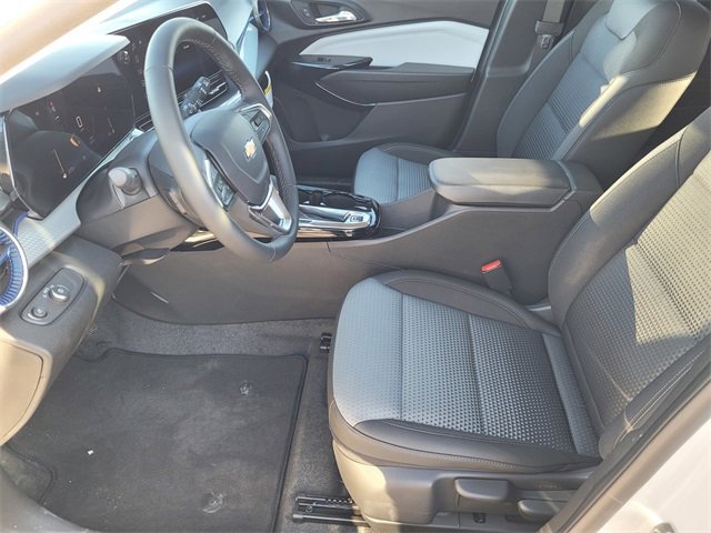 New 2026 Chevrolet Trax LT w/ Driver Confidence Package image 11