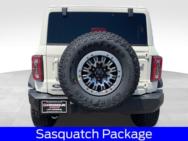 New 2026 Ford Bronco Outer Banks AWD/4WD image 4