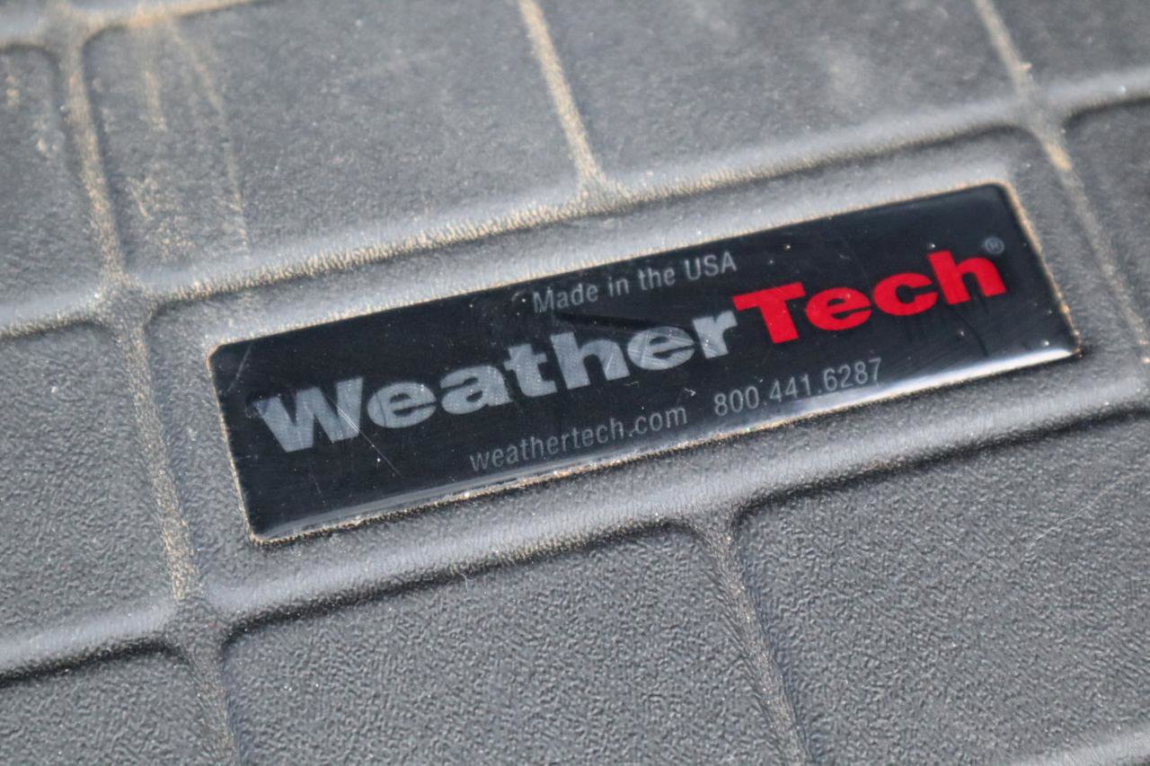 Used 2019 Jeep Grand Cherokee Laredo w/ 18" Wheel & 8.4" Radio Group image 56