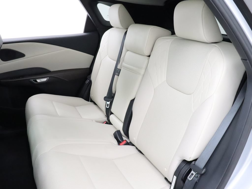 Used 2024 Lexus RX 350 FWD w/ Technology Package image 29