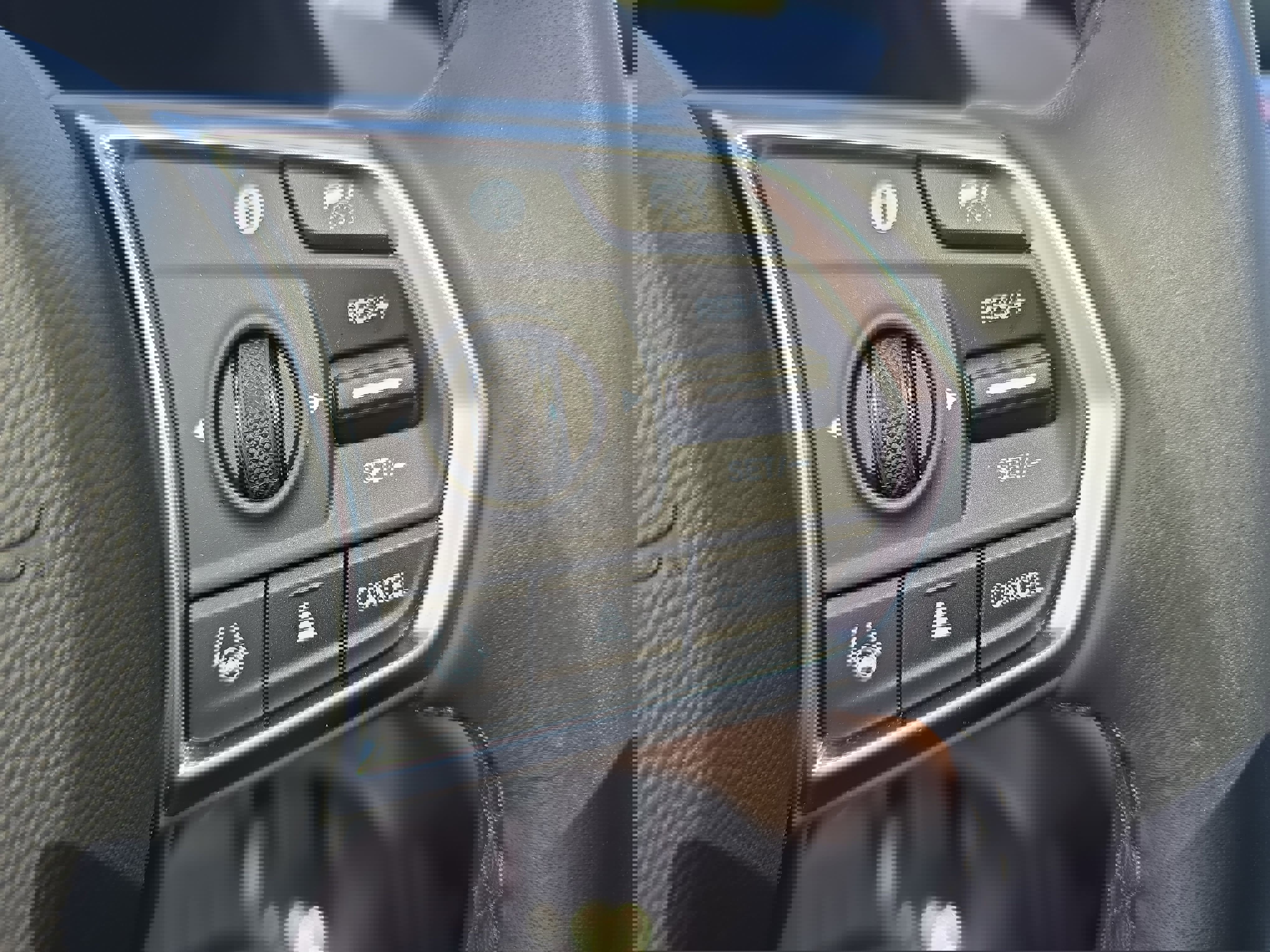 Used 2025 Acura RDX w/Technology Package image 18