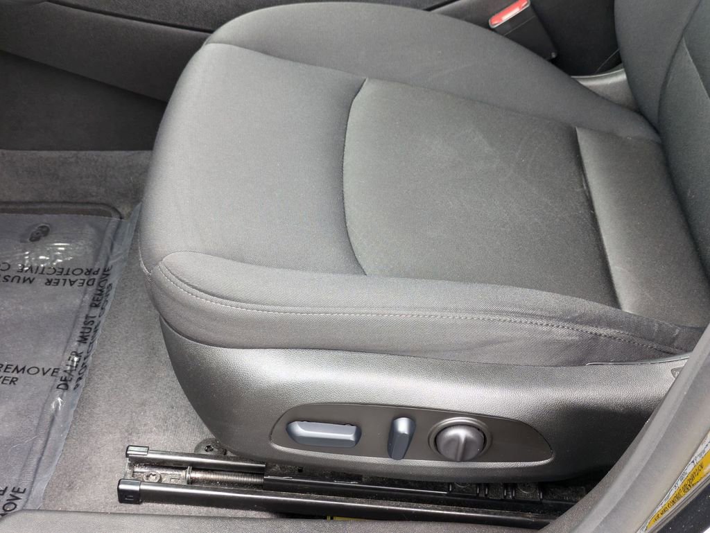 Used 2024 Chevrolet Malibu LT image 15