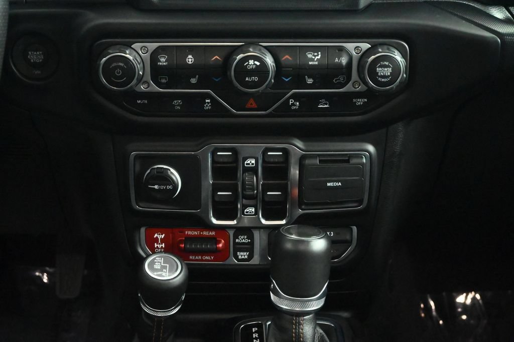 Used 2023 Jeep Wrangler Unlimited Rubicon 392 w/ Trailer Tow Package AWD/4WD image 43