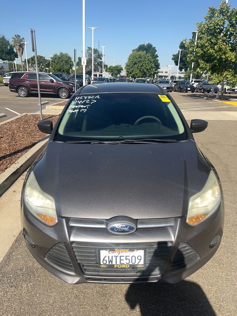 Used 2012 Ford Focus S FWD image 2