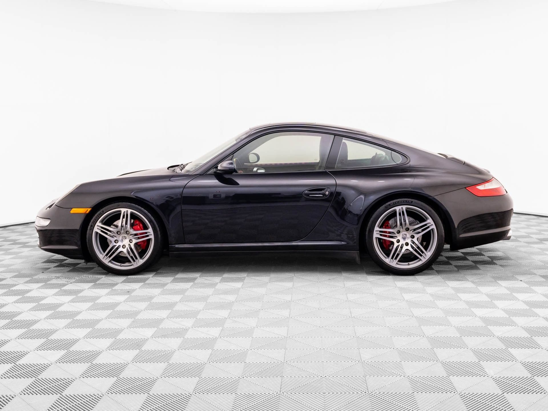 Used 2008 Porsche 911 Carrera 4S AWD/4WD image 2