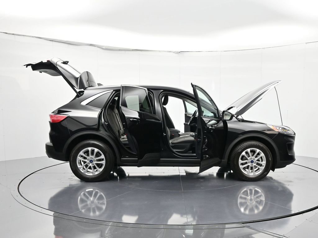 Used 2022 Ford Escape SE w/ Convenience Package image 57