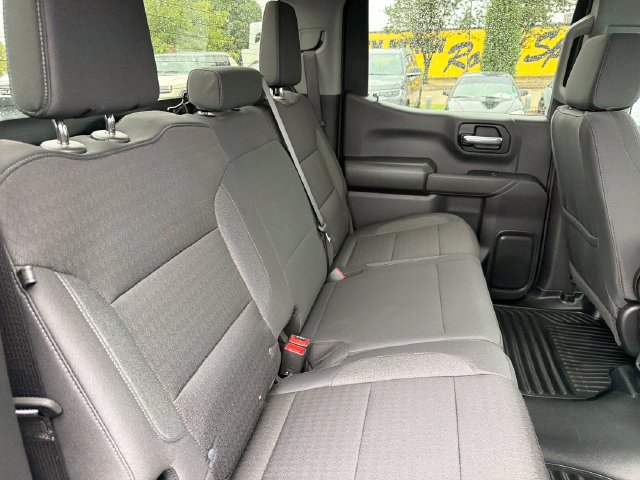 Used 2026 Chevrolet Silverado 1500 Custom Trail Boss w/ LPO, Dark Essentials Package AWD/4WD image 28