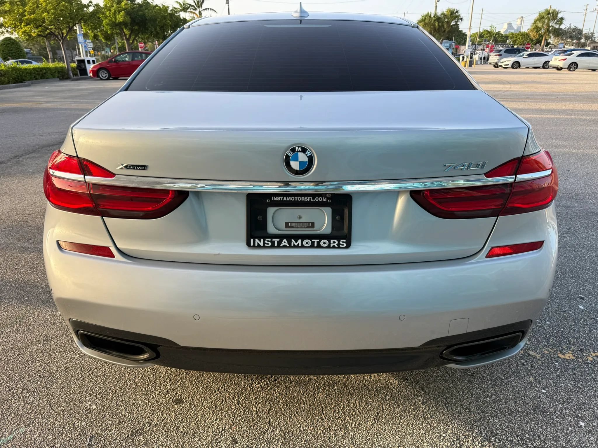 Used 2017 BMW 740i xDrive AWD/4WD image 30