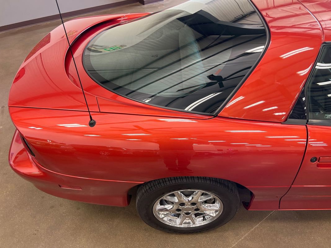 Used 2002 Chevrolet Camaro Z28 w/ Preferred Equipment Group image 84