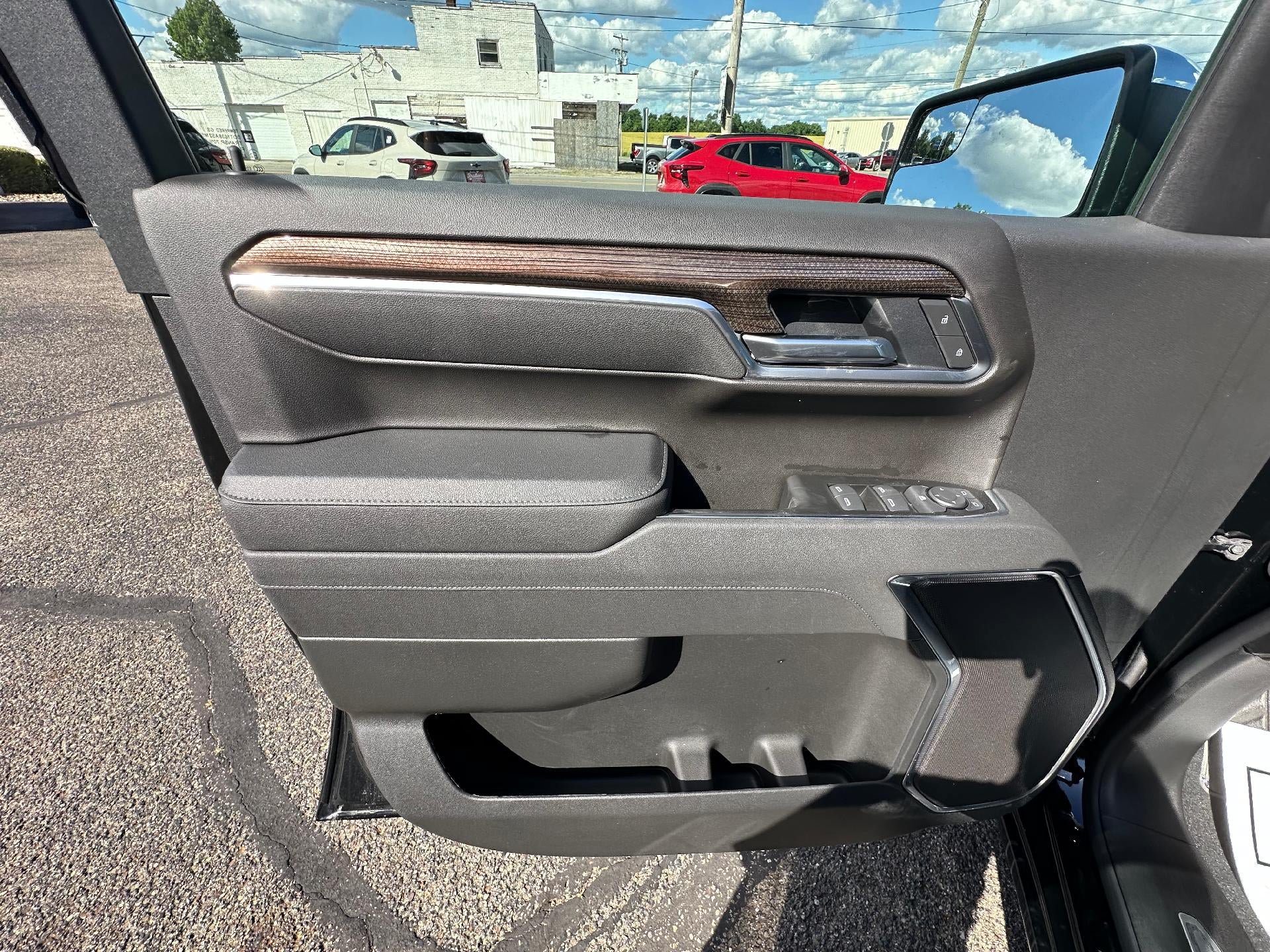 New 2026 Chevrolet Silverado 1500 LT AWD/4WD image 9