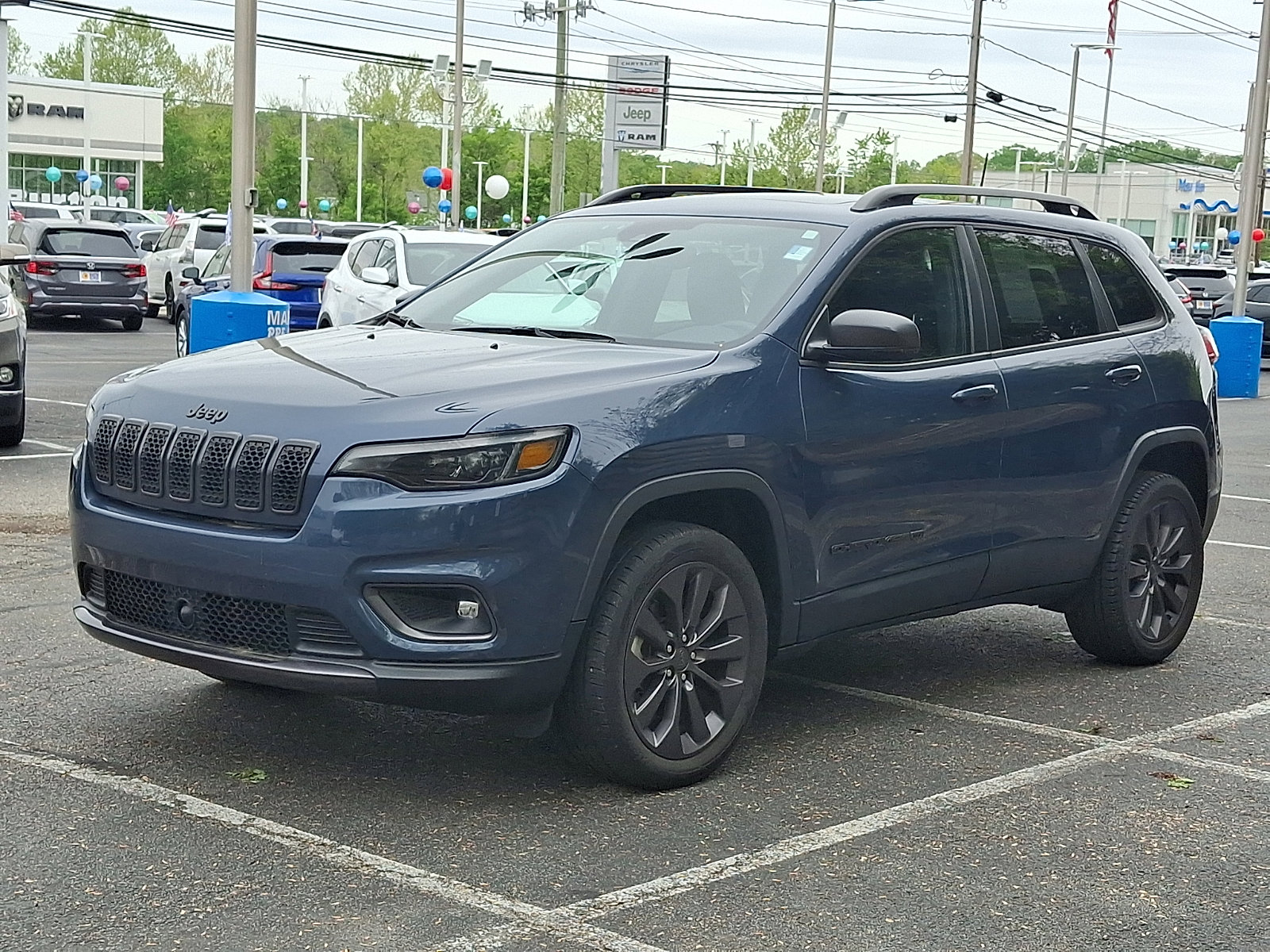 Used 2021 Jeep Cherokee Latitude Lux 80th Anniv w/ Quick Order Package 26U 80TH AWD/4WD image 2