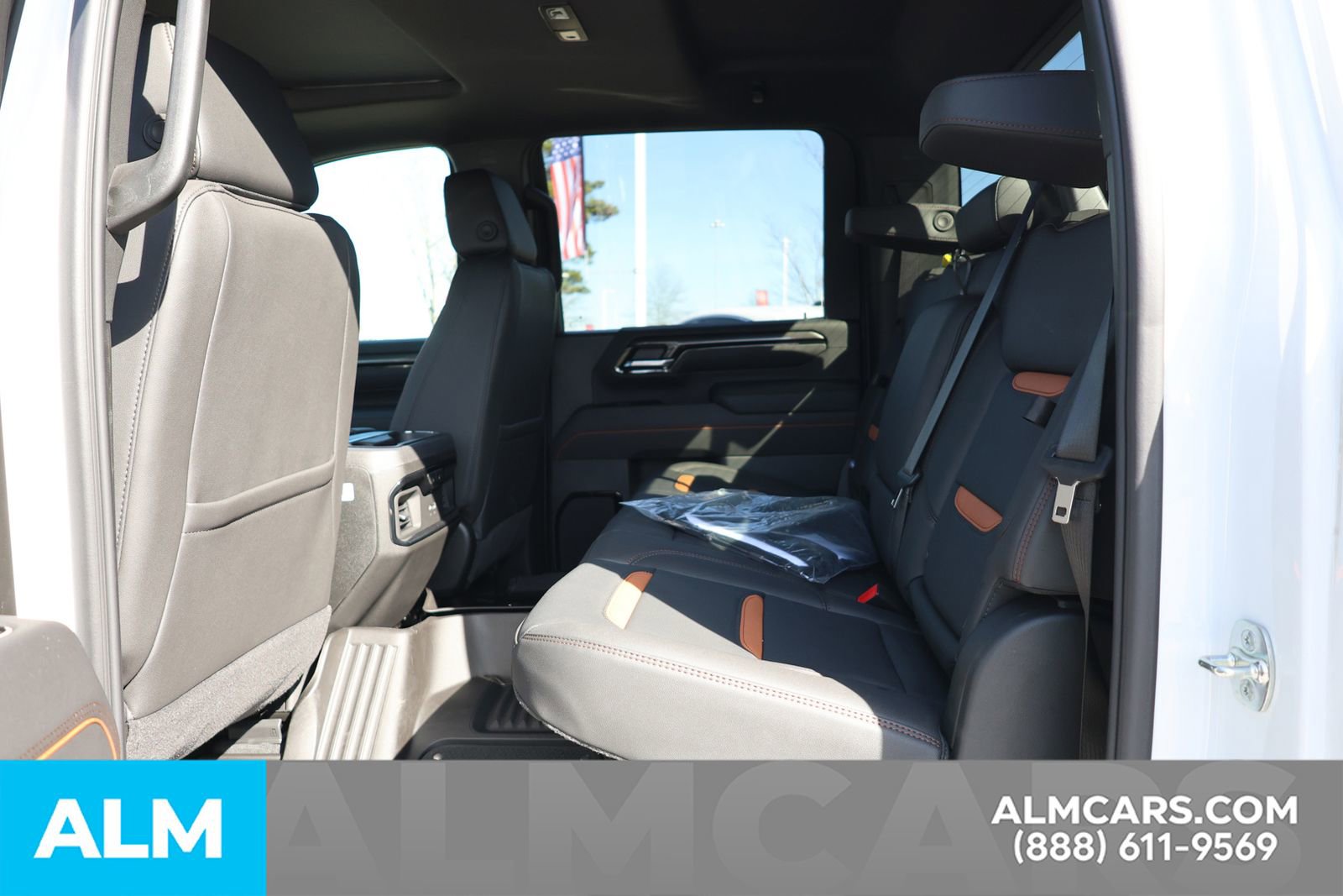 Used 2026 GMC Sierra 2500 AT4 image 18