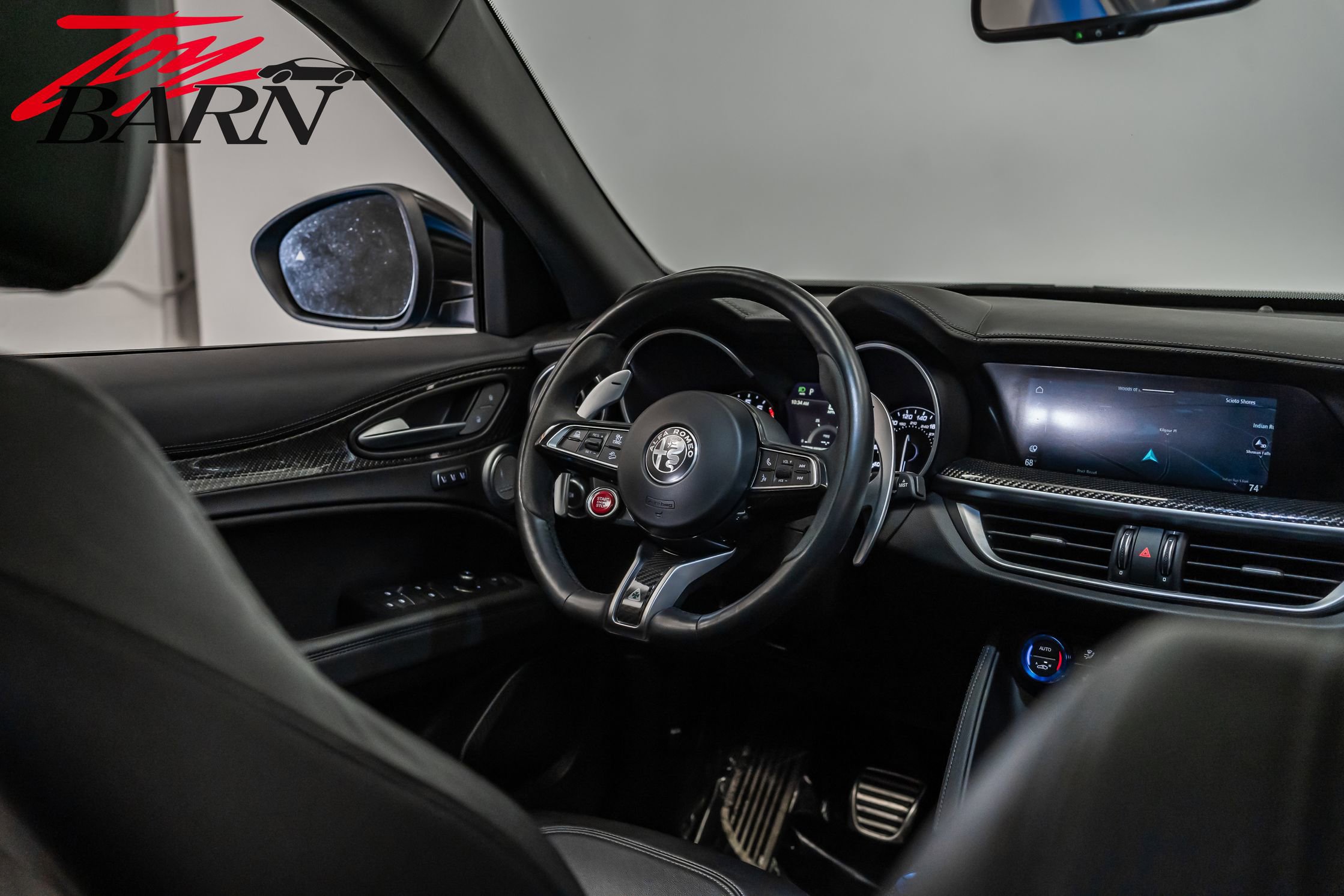 Used 2022 Alfa Romeo Stelvio Quadrifoglio image 50