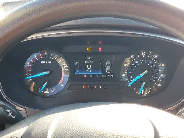 Used 2018 Ford Fusion SE FWD image 18