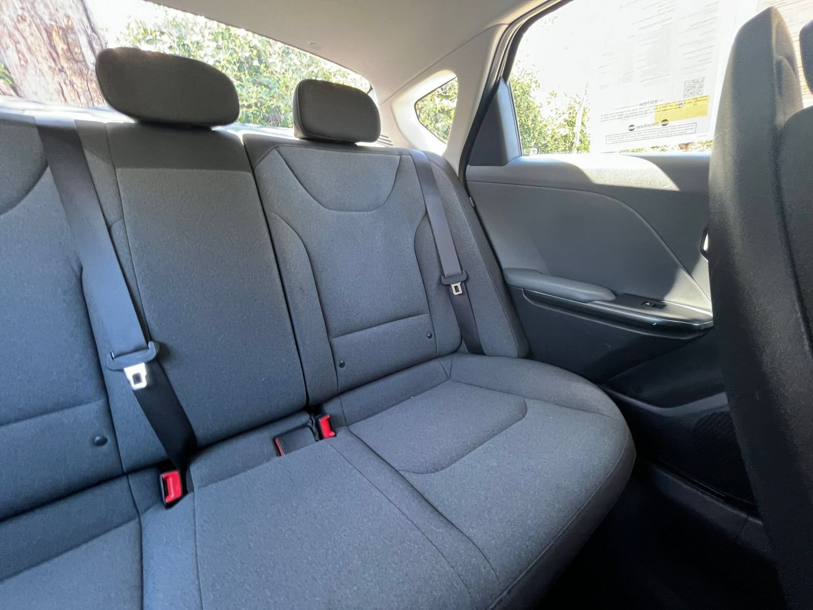Used 2025 Kia K4 FWD image 36